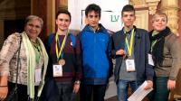 Alumnos (centro) castellano-manchegos participantes en la LV Olimpiada Matemática Española